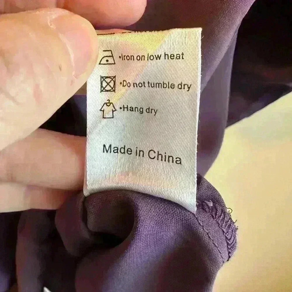 VIIShow Women’s Lightweight Purple Blouse With Tie Knot In Front - Size 2XL - Picture 10 of 10